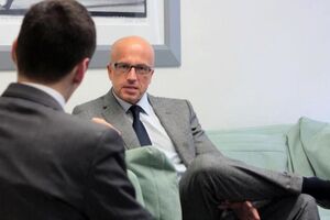 Телічка: Хто дав йому мандат?