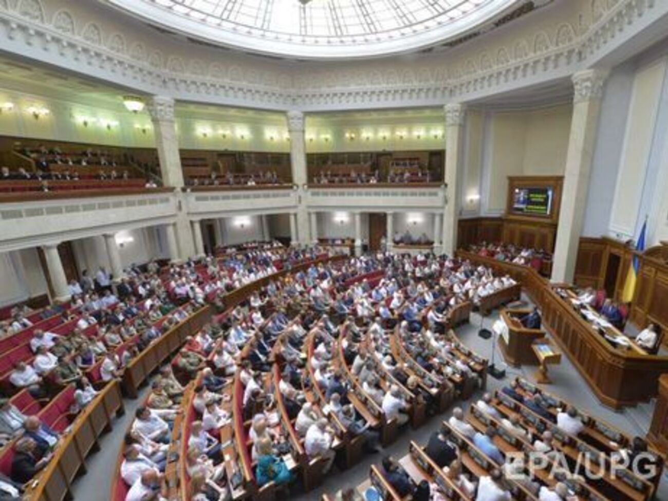 Предлагается, что надбавки&nbsp;к должностному окладу нардепов будут&nbsp;осуществляться в размере, установленном для членов Кабмина