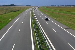 В "Укравтодоре" хотят соединить автомагистралью Львов с венгерским автобаном Будапешт – Ньиредьхаза