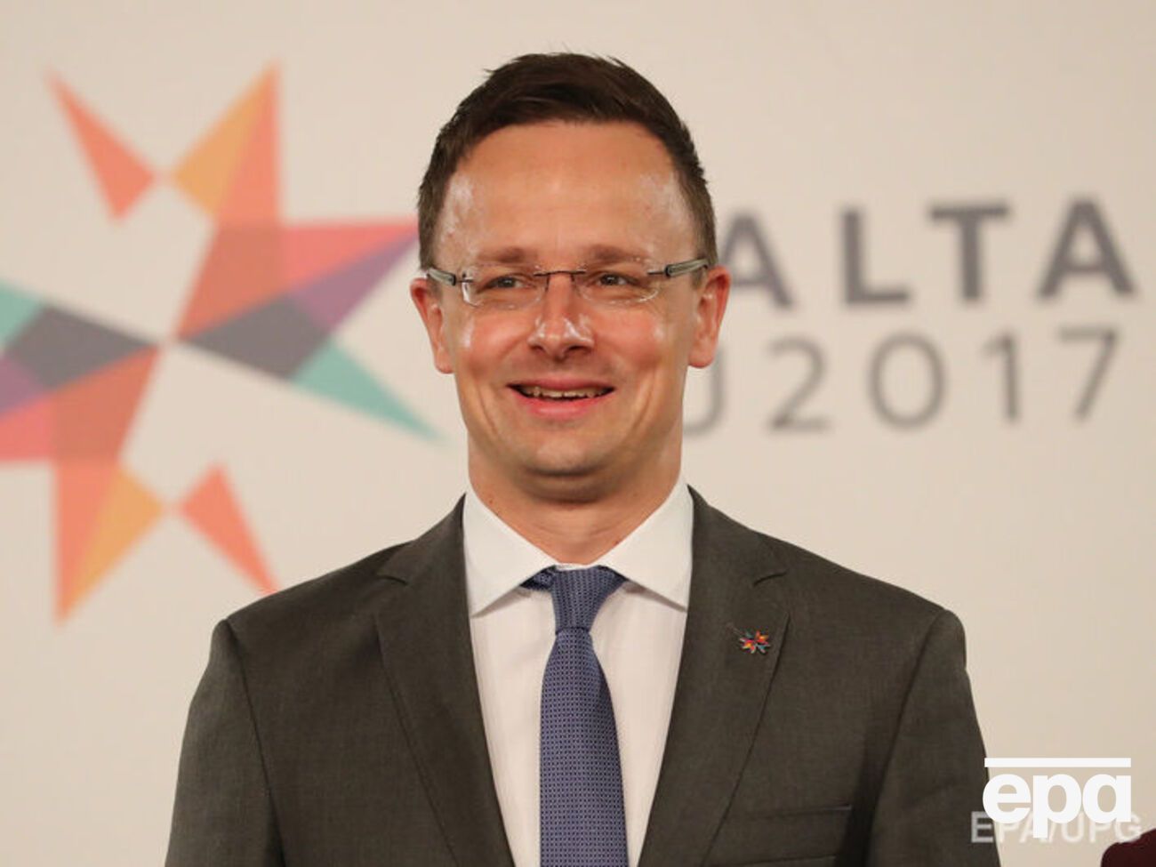 Сийярто назвал циничной сказкой аргументы Украины в пользу закона об образовании