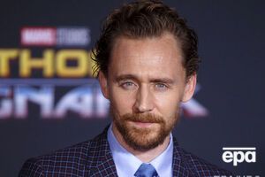 Актеры "Тор-3: Рагнарек" пришли на премьеру в Голливуде