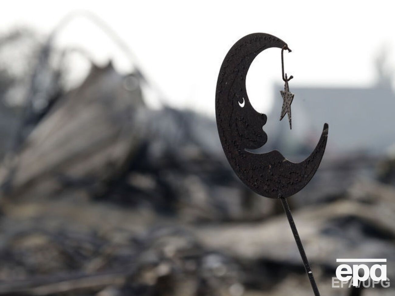 Кількість загиблих унаслідок пожежі зростає