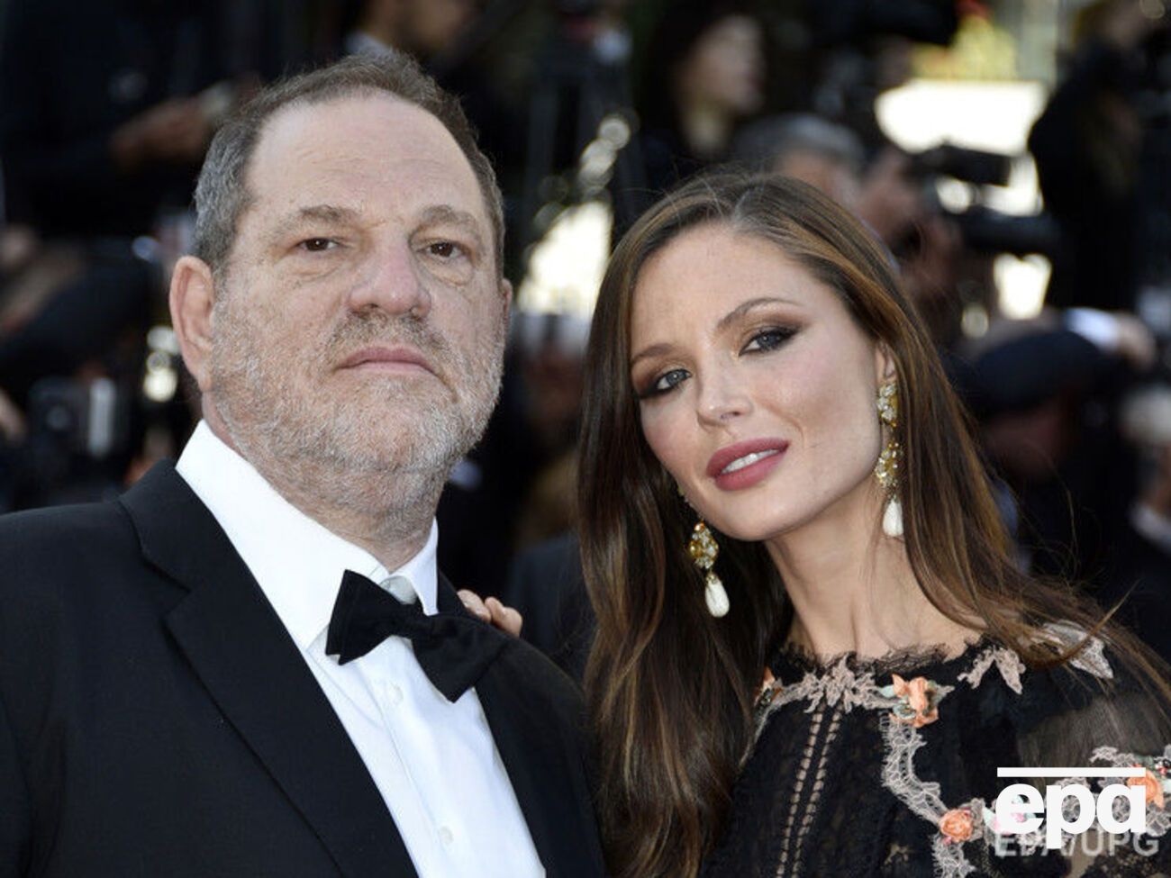 Чапмэн ушла от мужа