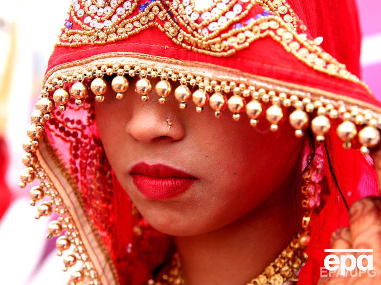 Если мужчина в Индии совершит половой акт с&nbsp;женой, которой меньше 18 лет, это будет преступлением