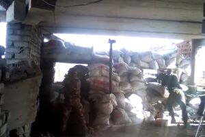 Украинские военные на позициях