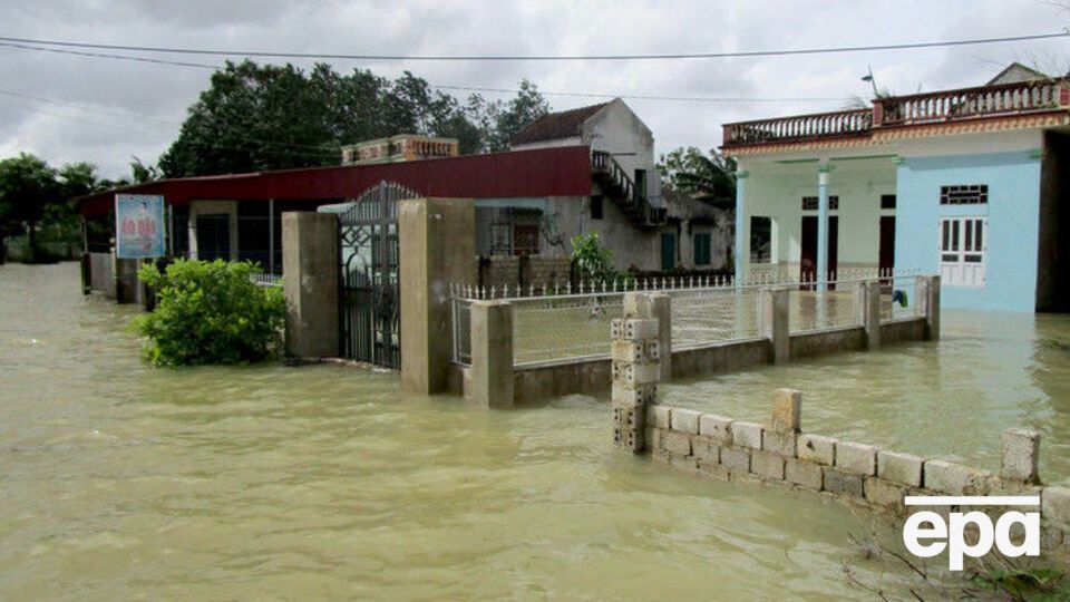 Причиною повені та зсувів стали зливи