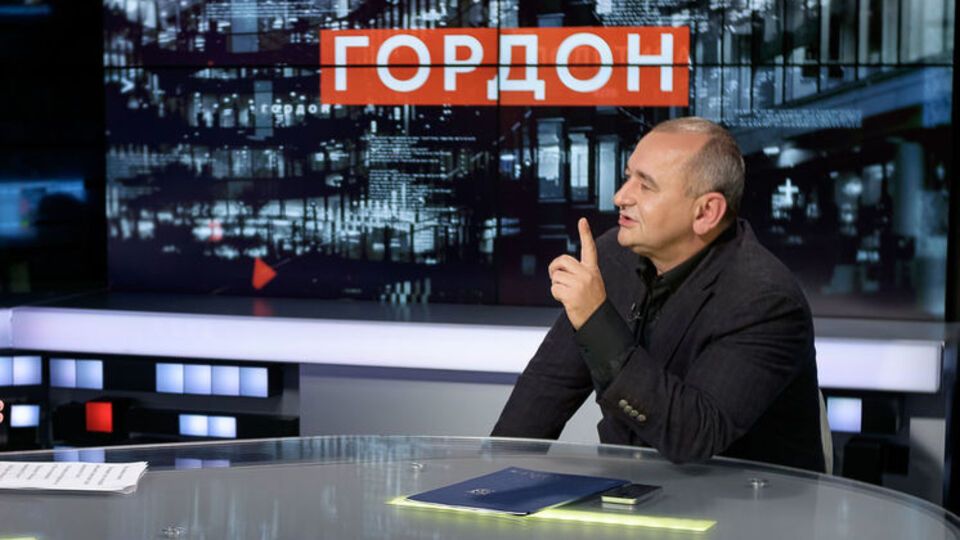 По информации Матиоса, под арестом и под стражей находится 152 украинских военных