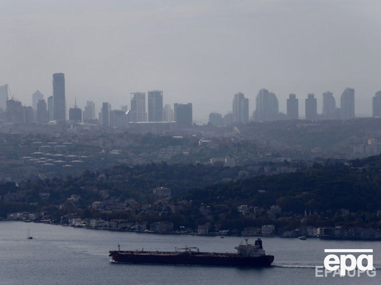 Турция будет отслеживать, чтобы в ее порты не заходили суда из оккупированного Крыма