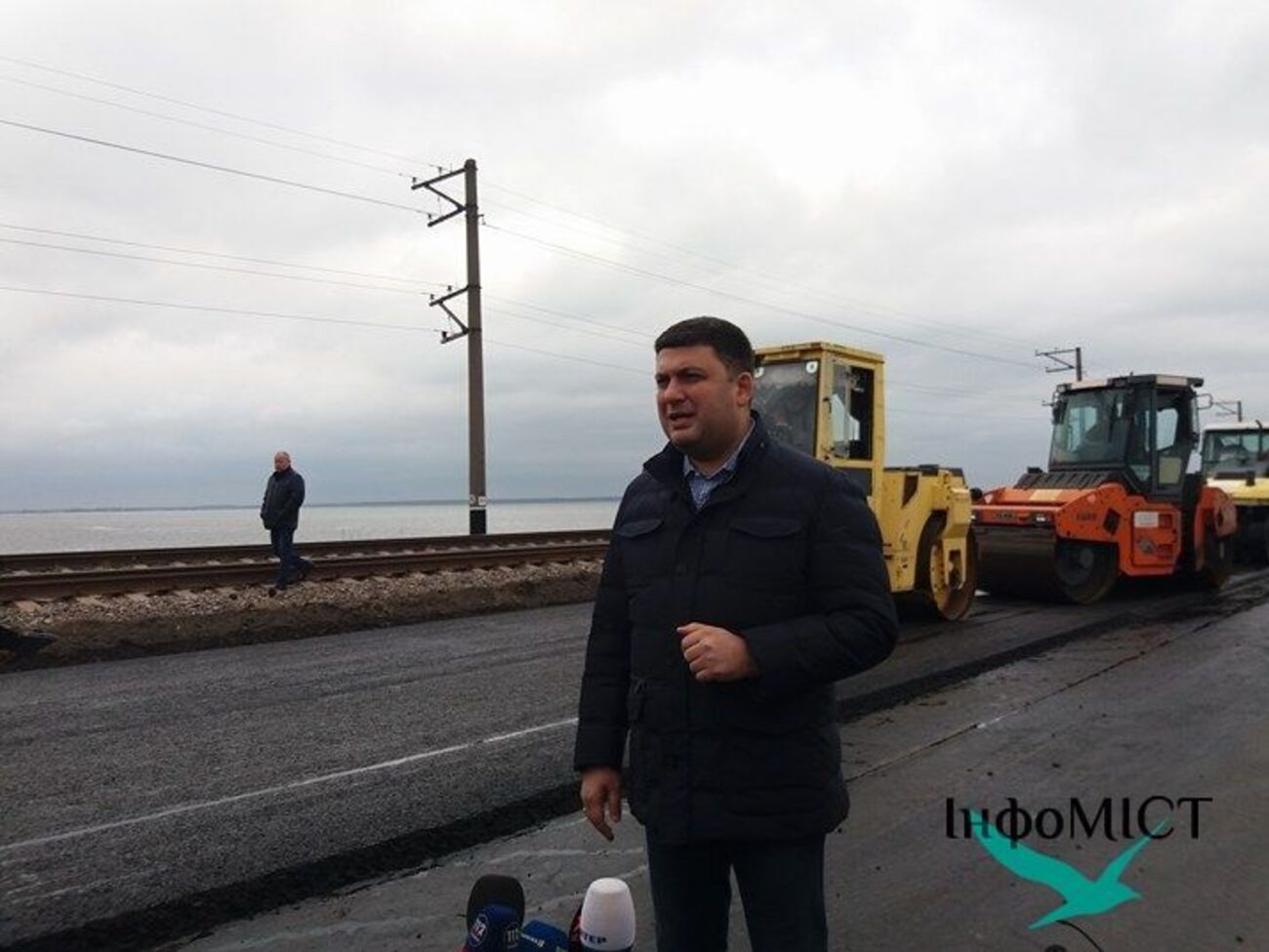 Гройсман: Ми створили систему постійного підвищення пенсій