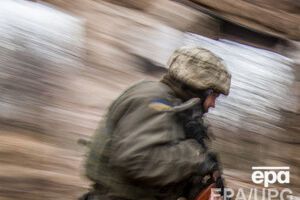 Життю військового нічого не загрожує