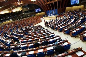 Россия была лишена права голоса в ПАСЕ в апреле 2014 года