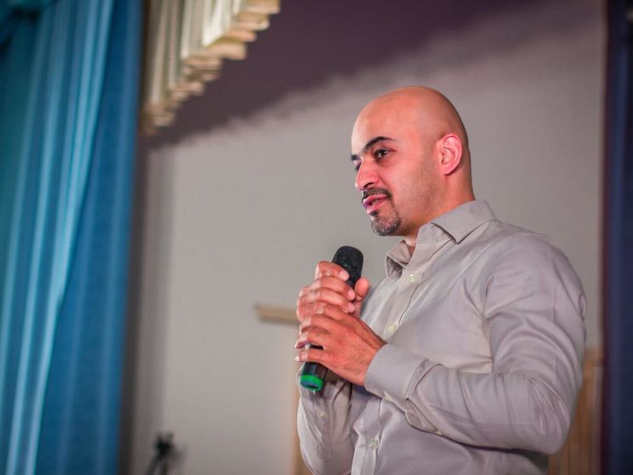 Найєм: Наші сусіди переходять межу політичної ввічливості