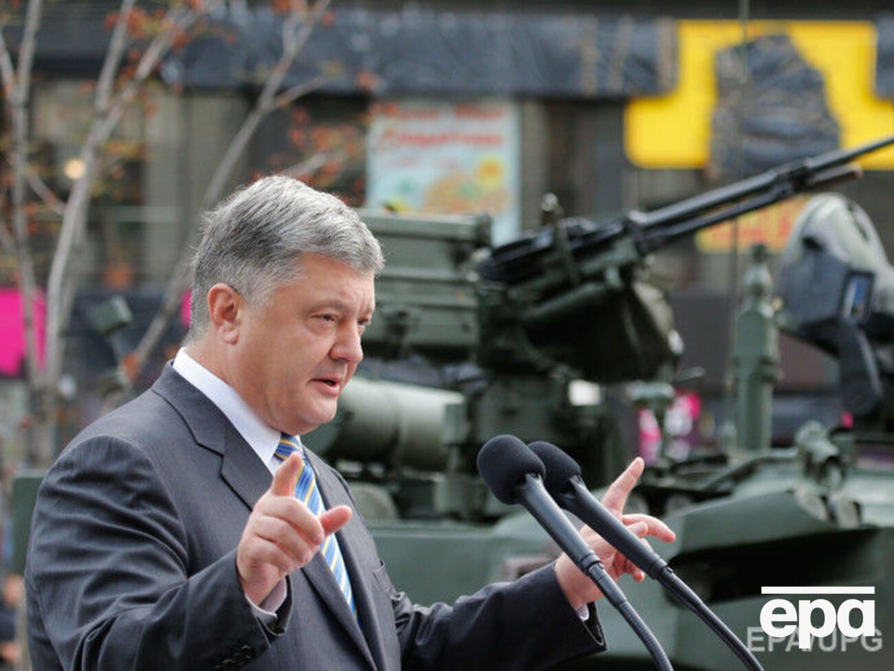 Порошенко: Сегодняшний праздник&nbsp;&ndash;&nbsp;особенный, так как касается всех участников войны с Россией