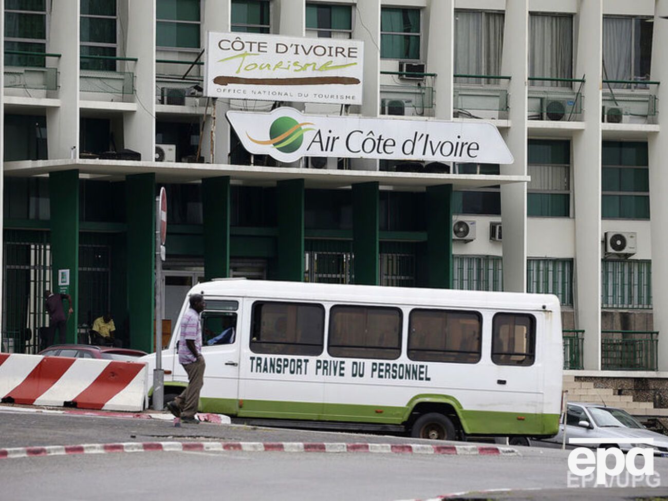 Авиакатастрофа произошла недалеко от аэропорта в Абиджане