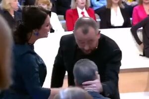 Російський телеведучий Артем Шейнін накинувся на журналіста Майкла Бома