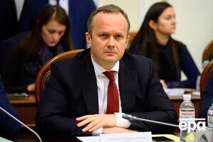 Семерак: Я прошу прощения: они продают металл по мировым ценам, а налог будут платить 37 копеек? Это ли не абсурд?