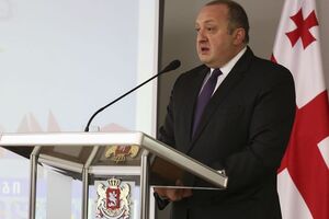 Маргвелашвили о предшественнике: Как и у всех политиков, есть и плюсы, и минусы