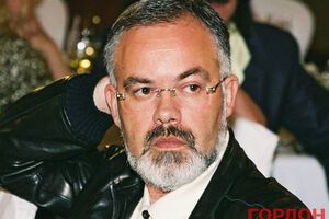 В 2015 году Табачник был объявлен в розыск