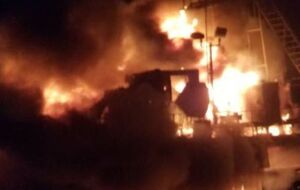 В результате взрыва пострадало как минимум семь человек