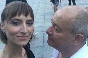 Пара поженилась в 2015 году