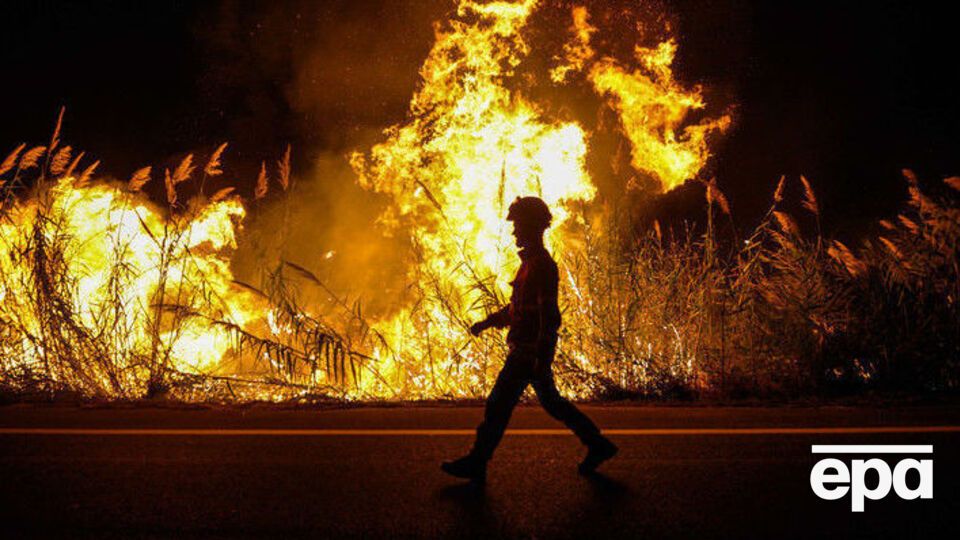 Лесные пожары в Португалии и Испании начались 14 октября