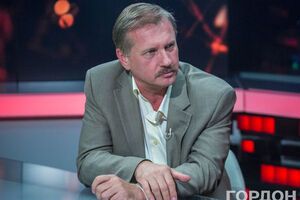 Чорновил: Эти акции базируются на темах, не столь важных для общества