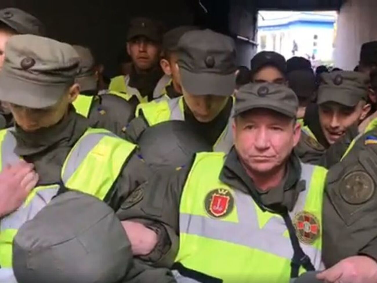 Полиция Киева заявила, что ищет в Музейном переулке&nbsp;похищенное военное имущество