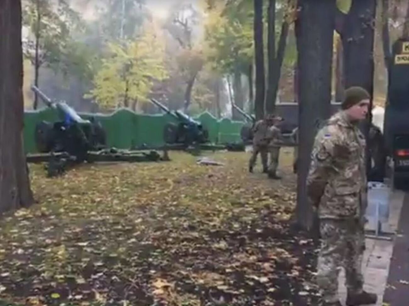 Гармати до ВР привезли для зустрічі президента Мальти