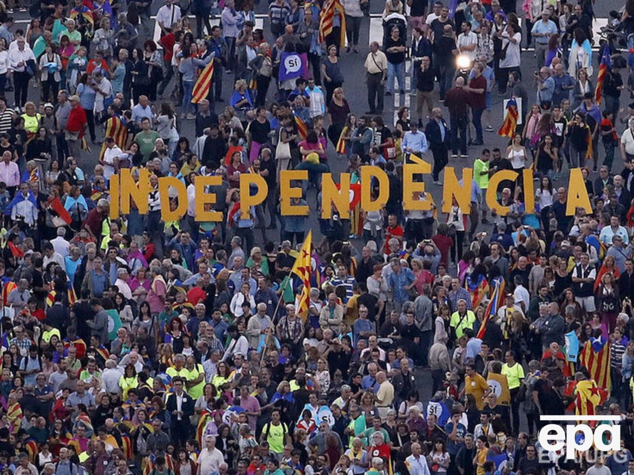 Референдум о независимости Каталонии противоречил конституции Испании, решил суд в Мадриде