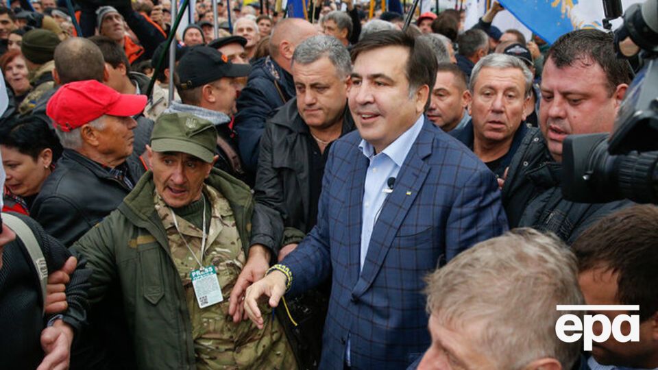 Саакашвили: Я не считаю, что мы должны депутатов бить