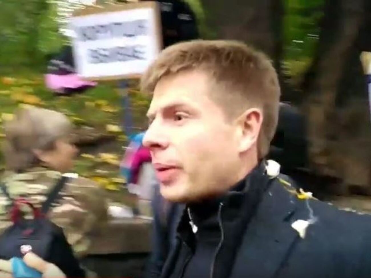 Гончаренко про кинуте в нього яйце: Це корисно для волосся