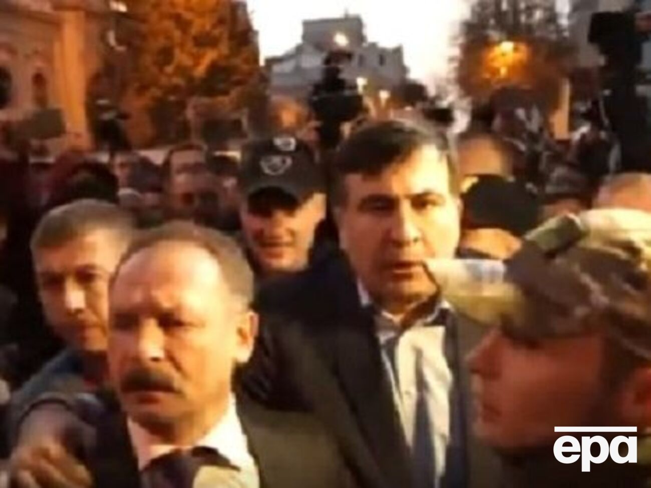 Барна считает, что протестующим нужна дестабилизация ситуации в стране