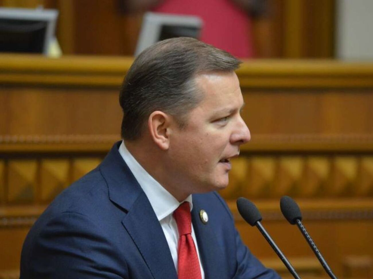 Ляшко: Якби боролися за народ, боролися б за зарплати, пенсії та робочі місця, а так борються за себе і за владу. Робіть висновки, придурки!