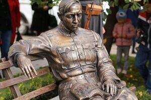 Памятник Петлюре открыли 14 октября