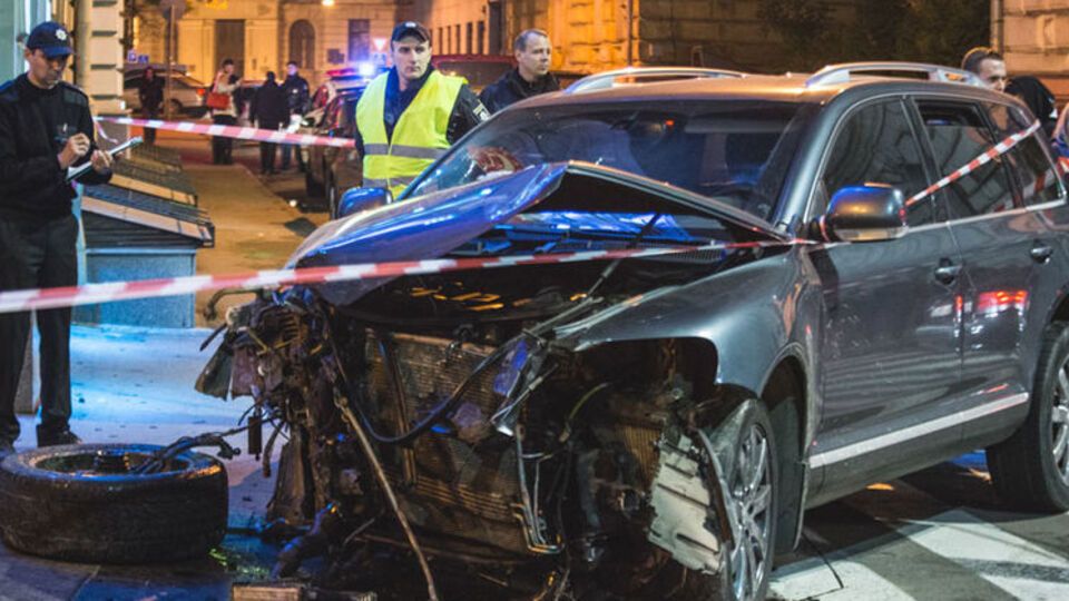 Унаслідок ДТП загинуло шестеро людей, ще двоє перебувають у тяжкому стані