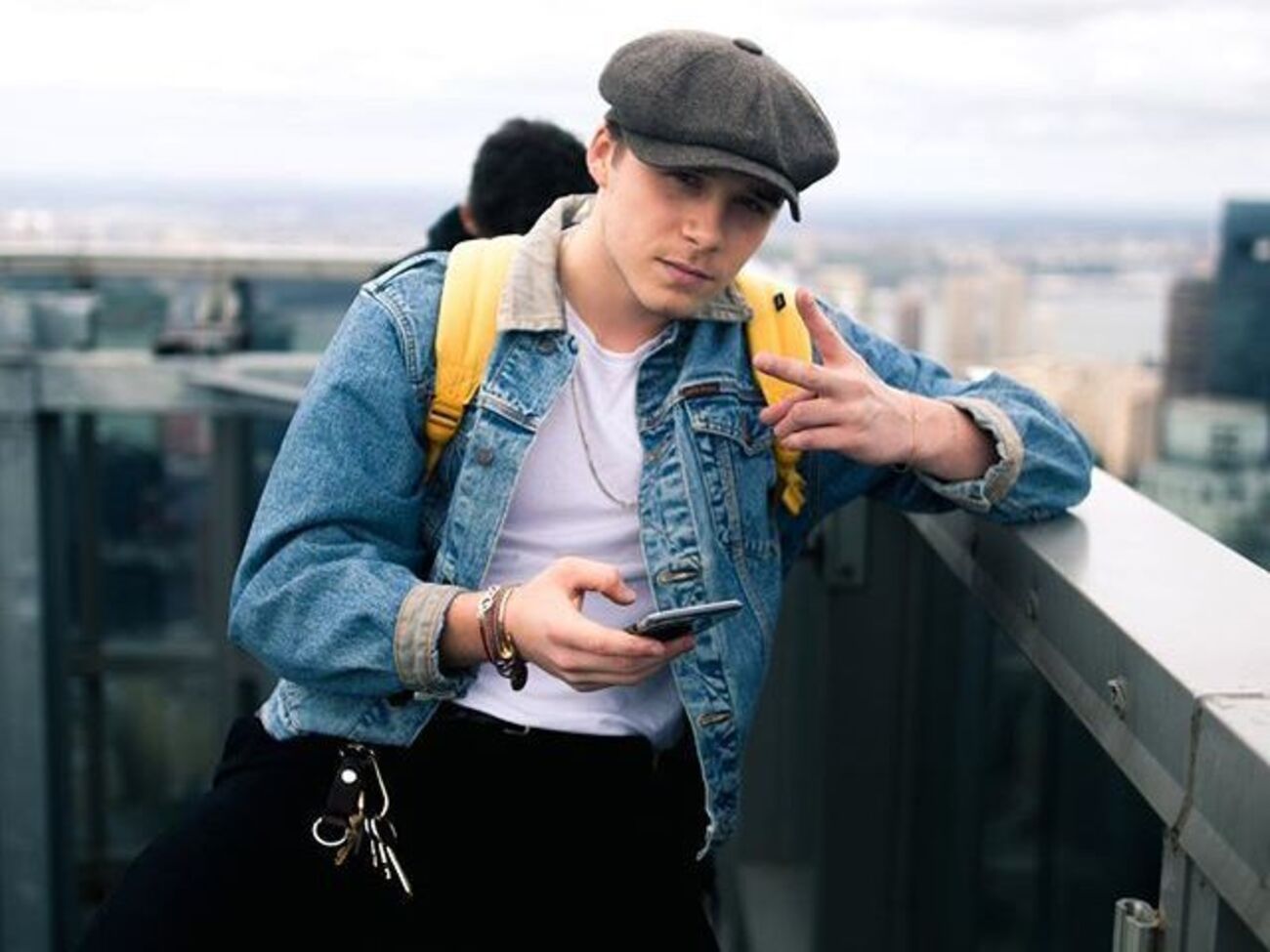 Бруклин Бекхэм своей татуировкой уважил отца