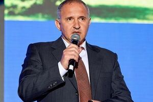 Тодуров: Врачи массово уезжают за рубеж