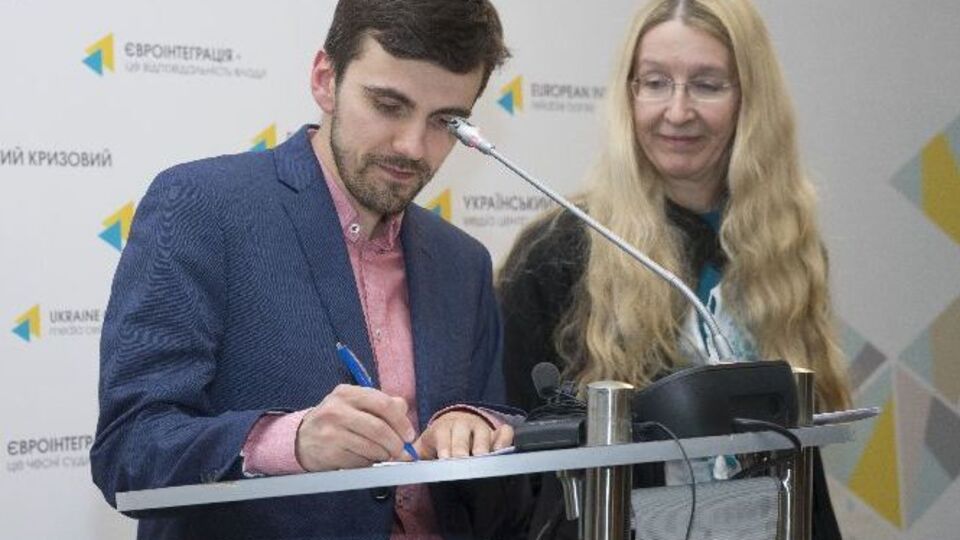 Ковтонюк сказав, що у лікарів істотно зростуть доходи, але тільки у тих, у кого буде багато пацієнтів