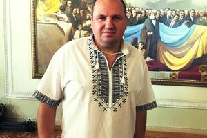 Розенблата подозревают в получении вознаграждения за продвижение законопроектов о добыче янтаря