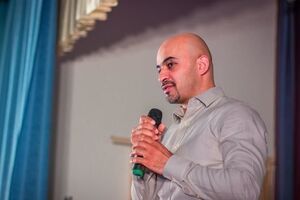 Найем: Лидерство должно быть не только в присвоении результатов борьбы, но и в смелости признавать ошибки