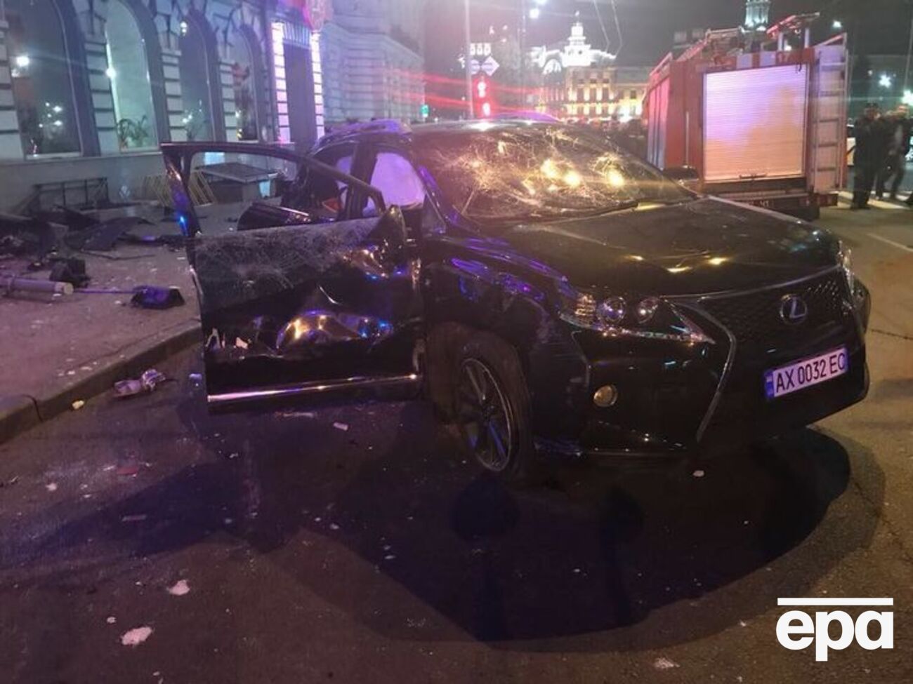 Автомобіль збив 11 пішоходів