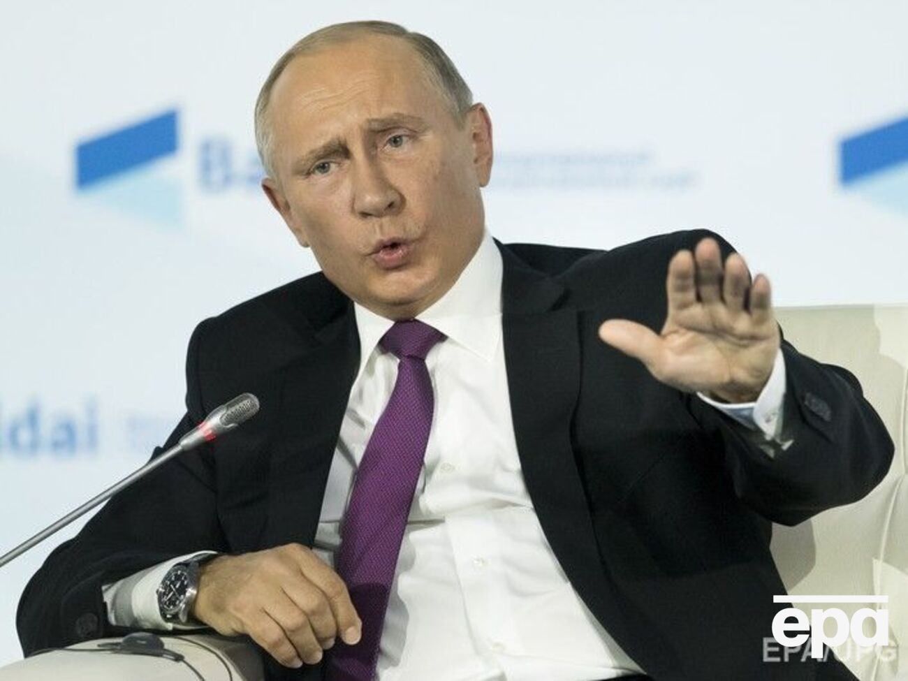 Путин прокомментировал вероятность избрания женщины президентом