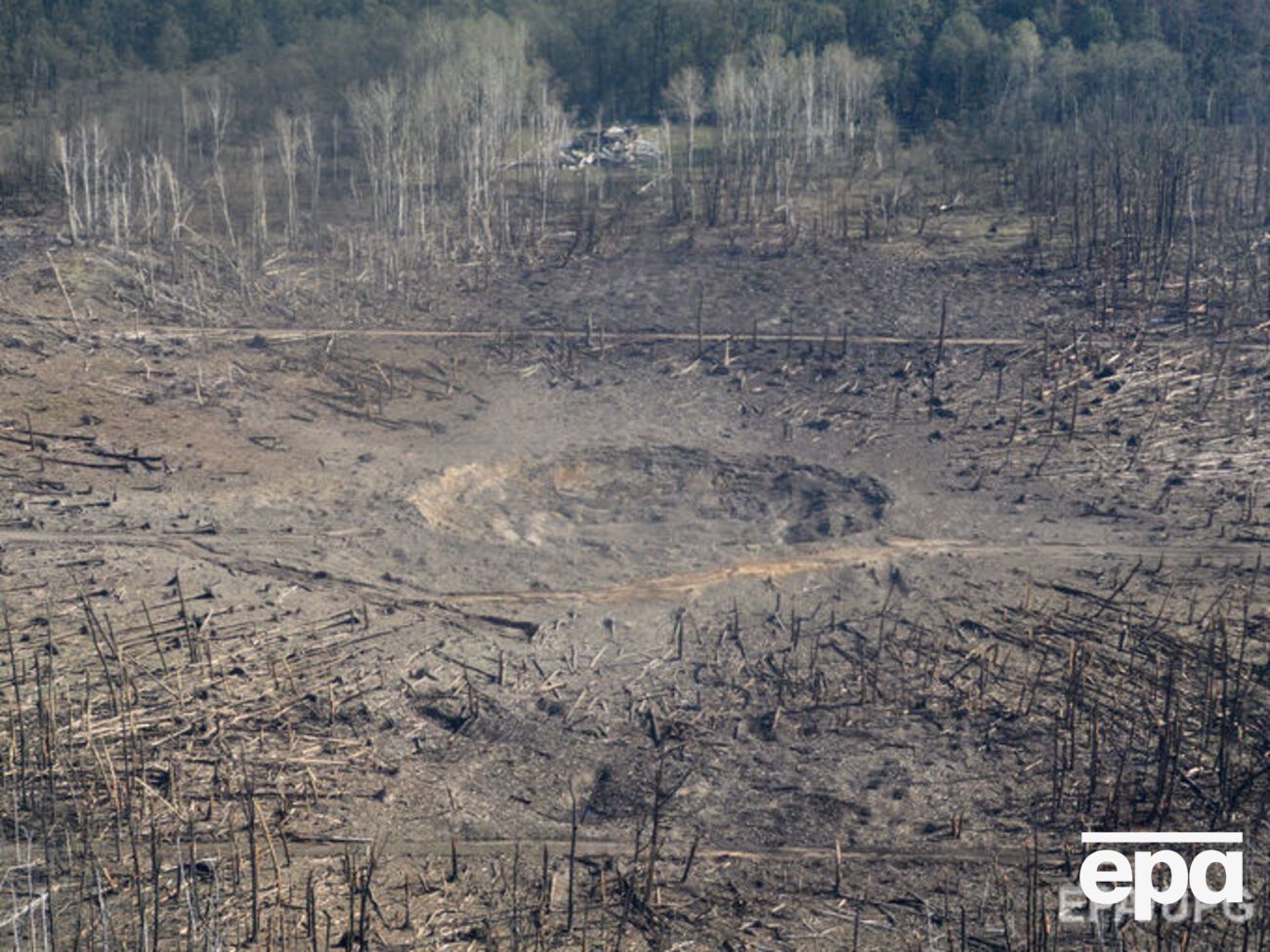 Польоти над територією складів усе ще заборонено