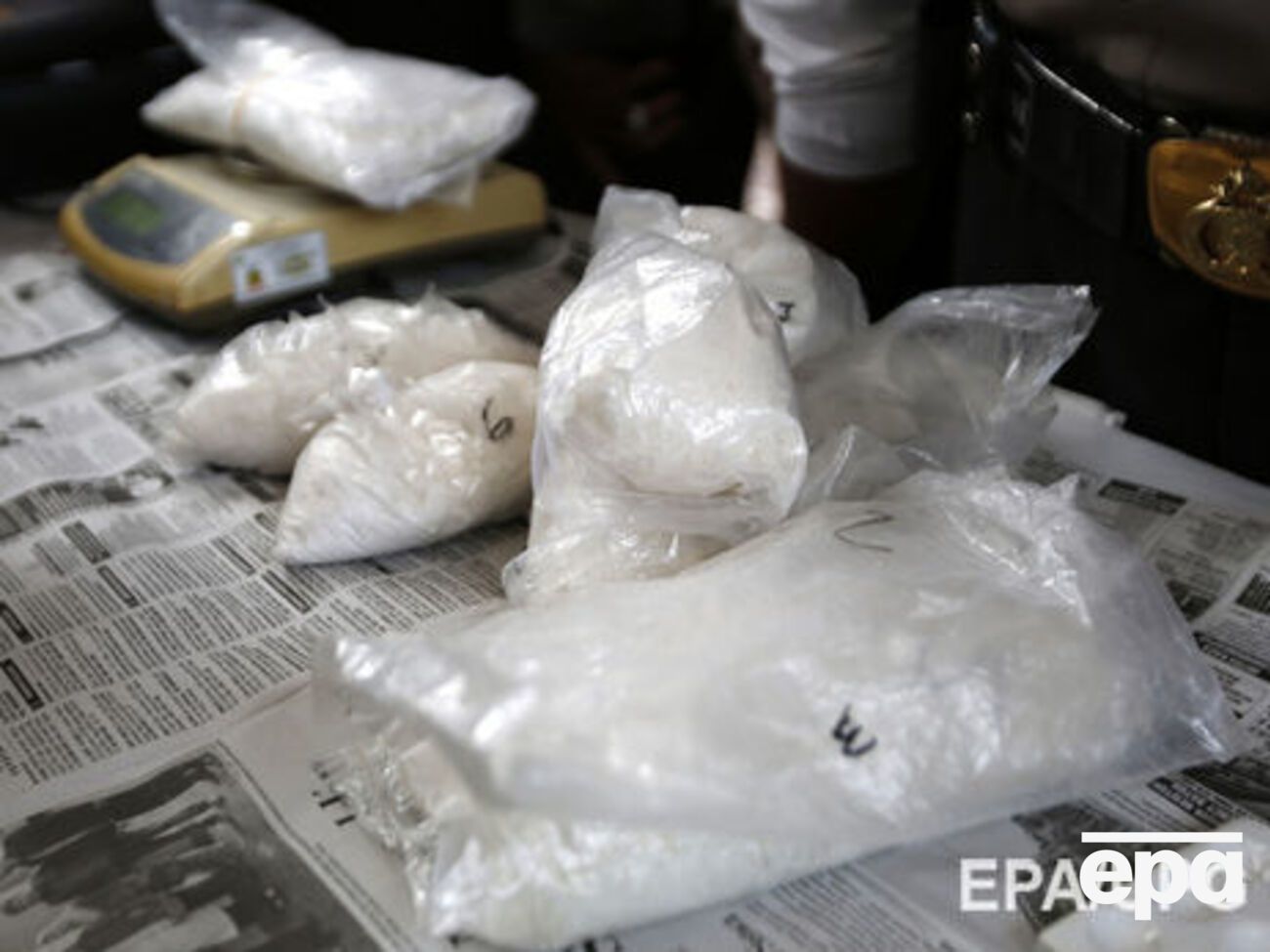 Правозащитник Мария Томак заявляла, что граждан Украины заманивают на работу в Россию, отбирают документы и заставляют торговать наркотиками