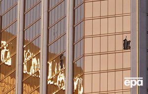 Стрелок вел огонь из окон отеля Mandalay Bay Resort and Casino