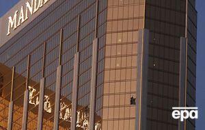 Стрелок разбил окна молотком перед тем, как открыть огонь