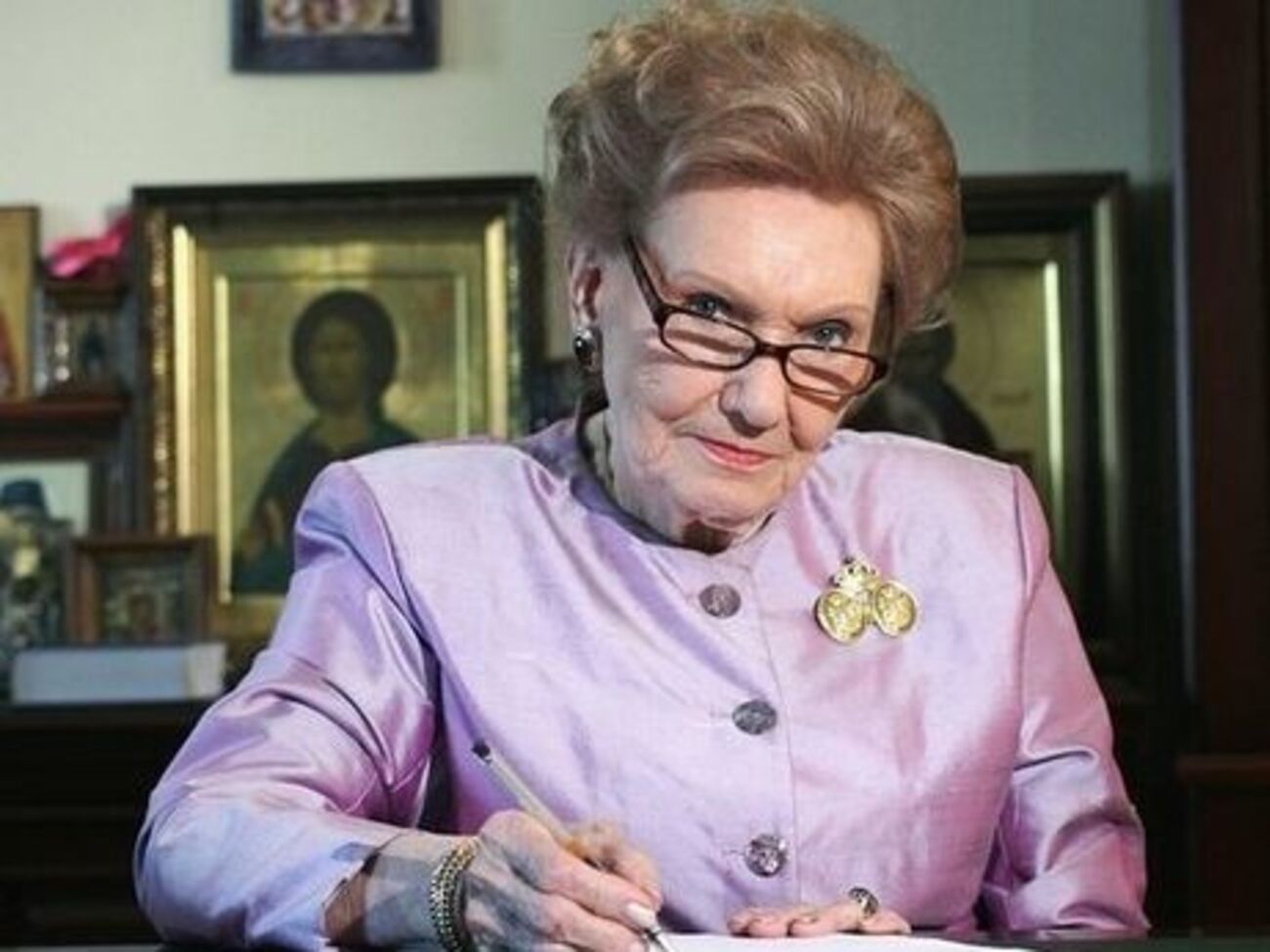 Суд не принял иск Куликовской-Романовой