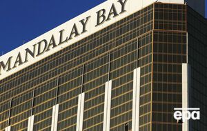 Стрілок із готелю Mandalay Bay Resort and Casino розстріляв відвідувачів кантрі-фестивалю