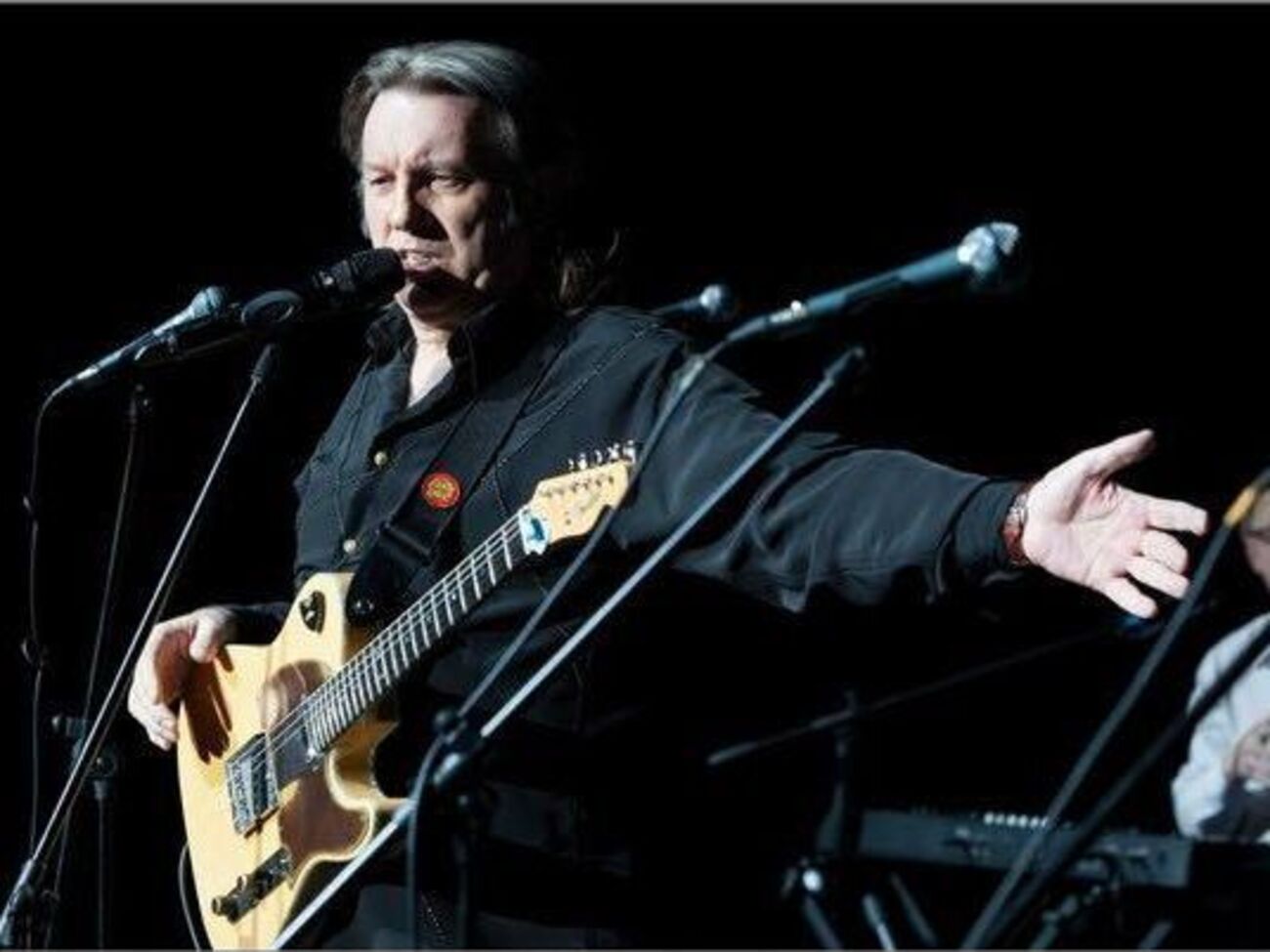 Лоза:&nbsp;"За Русь усрусь" хоть и "ложится на уши", но слово "усрусь" в глубине национального сознания выглядит непрезентабельно