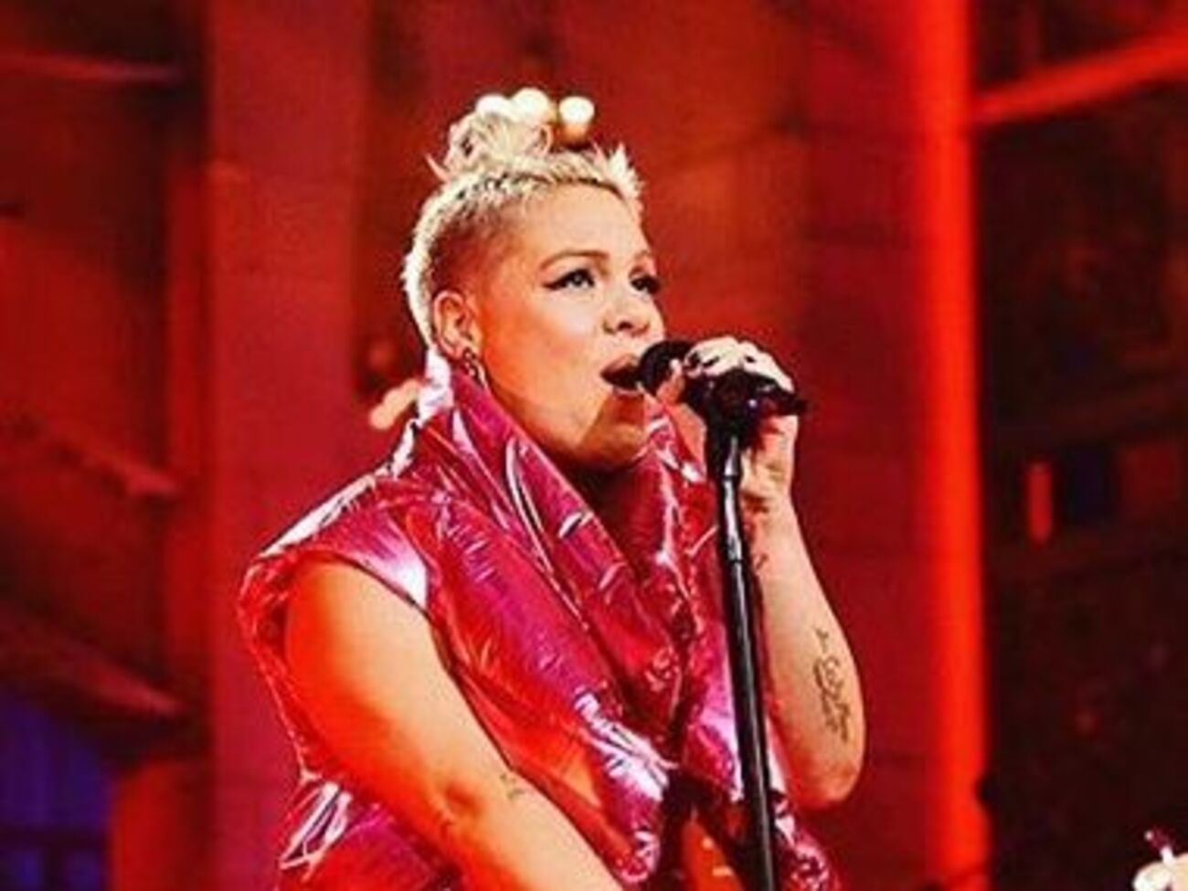 Pink: Это дорога, которая приводит меня домой